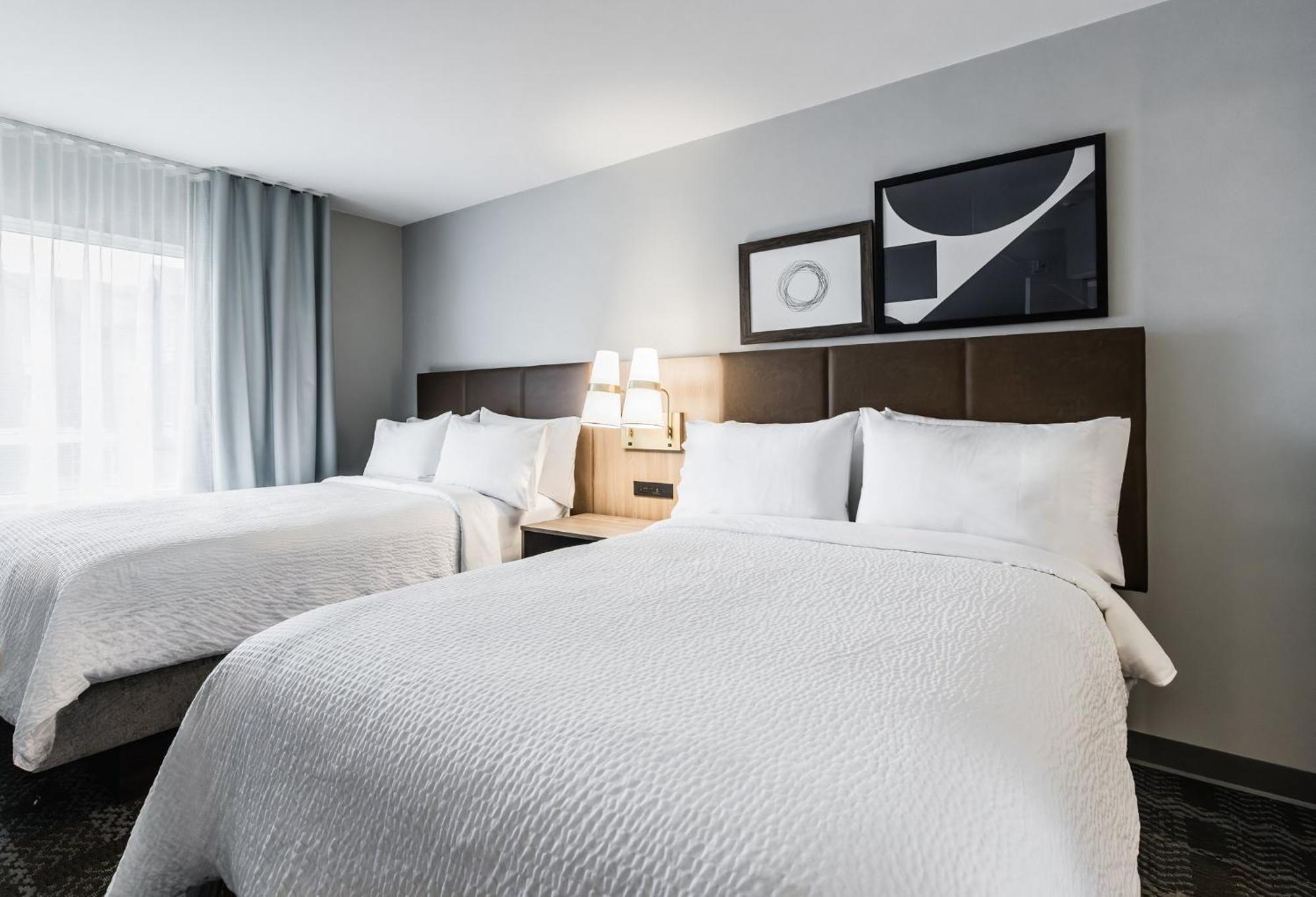 Staybridge Suites - Dawson Creek By Ihg מראה חיצוני תמונה
