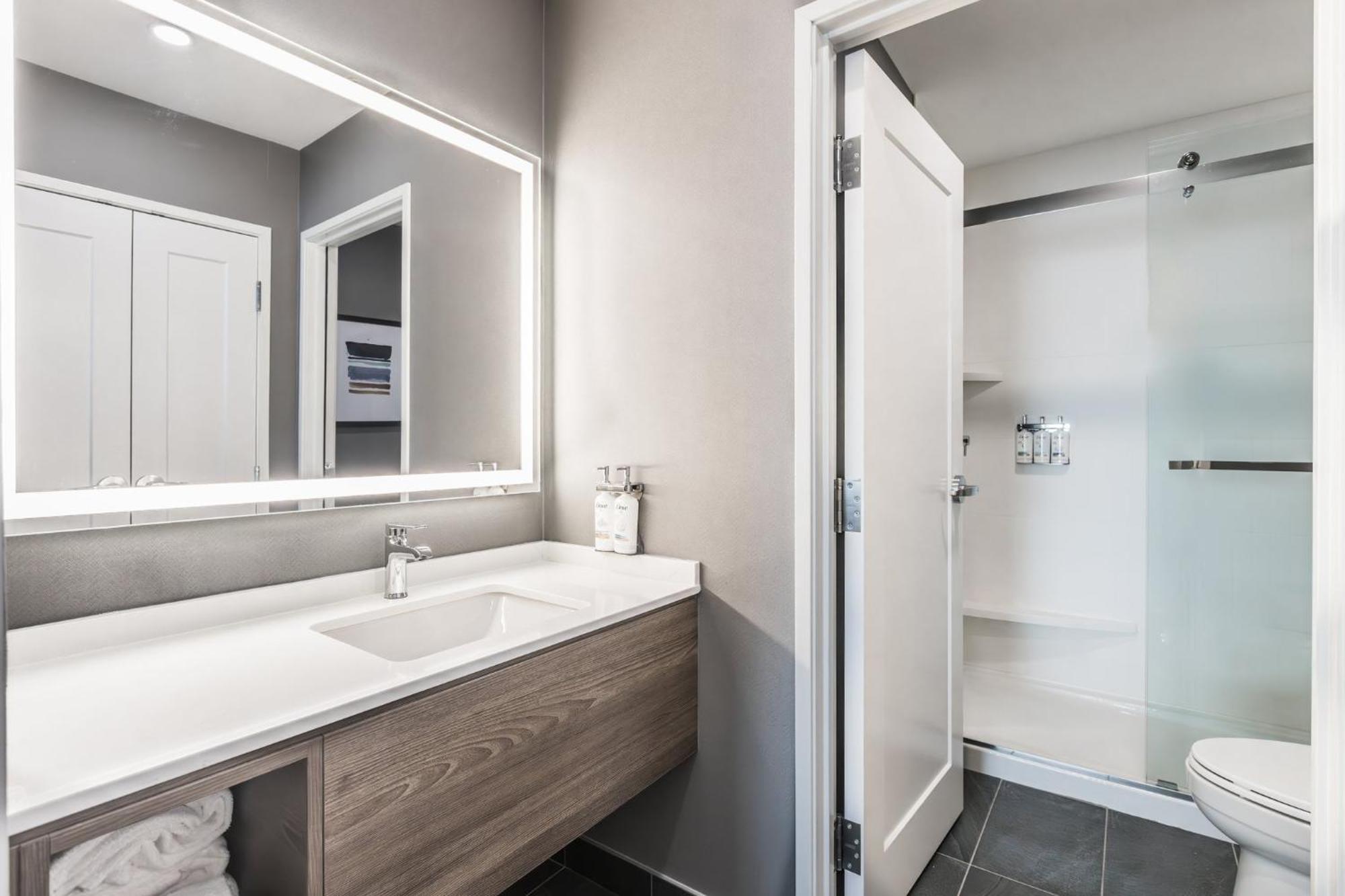 Staybridge Suites - Dawson Creek By Ihg מראה חיצוני תמונה